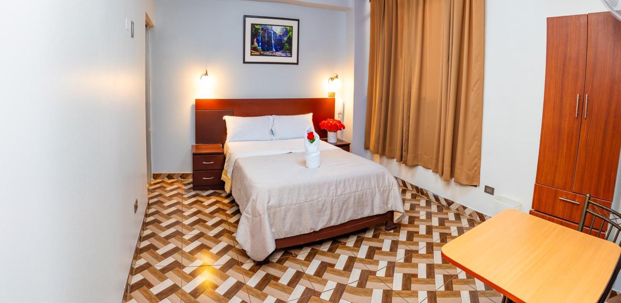 Hotel Mayros Satipo Dış mekan fotoğraf